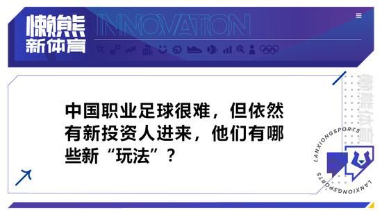 黑丝美女被爆艹