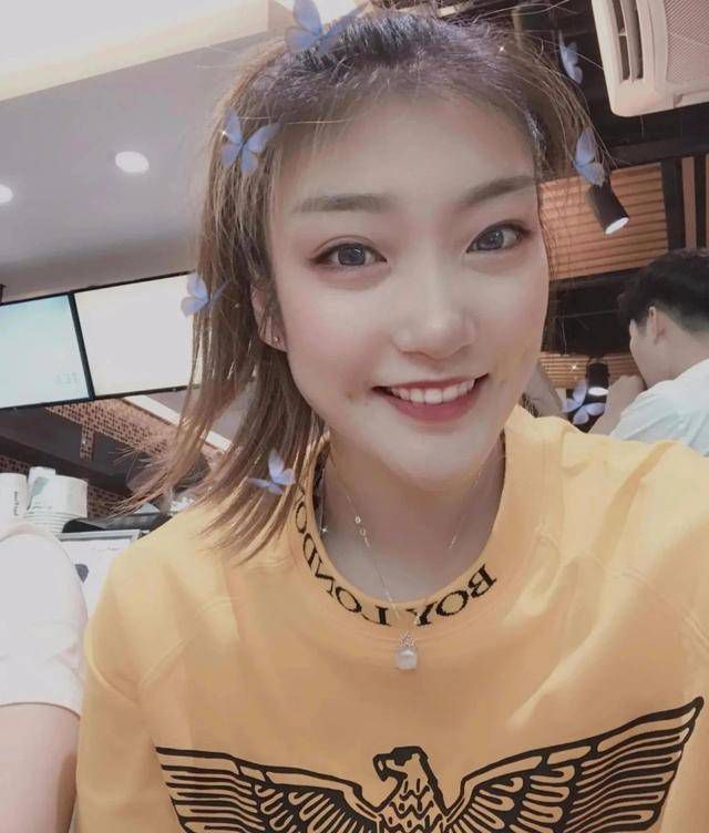 午夜蜜桃视频