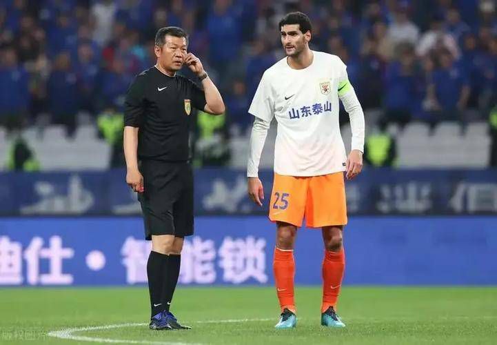欲望不满妻子的秘密会