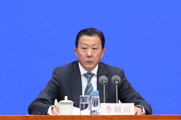 男人午夜小视频