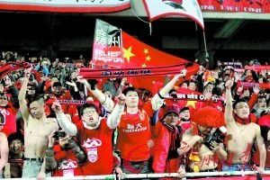 腹肌男孩自愈打桩西装